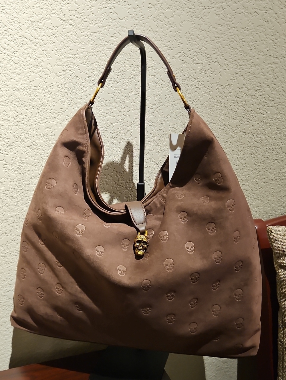 💀 Betsey Johnson - Brown Faux Suede Skull Shoulder Purse With Change Purse